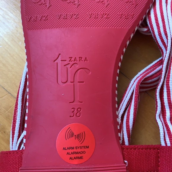 NWOT Zara Striped Sandals - Picture 5 of 5